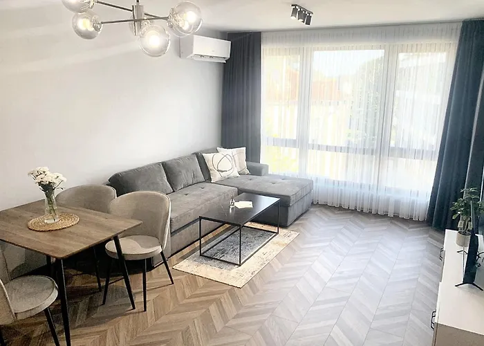 Апартамент петър 27 до плажа с паркинг Peter 27 Center And Private Parking